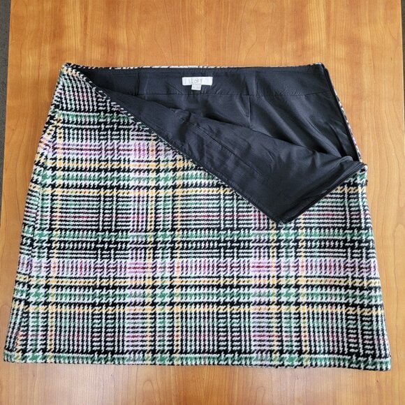 LOFT Wool Blend Multicolor Houndstooth Mini Skirt - 10 - Picture 7 of 8